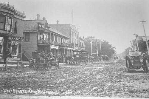 Street View Bakery Ice Cream Store Grayslake Illinois IL Reprint Postcard