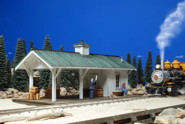 G SCALE TRAIN DEPOT FOR USE w LGB ACCUCRAFT ARISTOCRAFT TRACK CARS & LOCOMOTIVES
