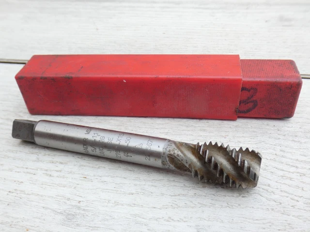 Taraud Machine HSSE Courcelle M60 X 200 - 6 Lèvres, Pas De 6H - Occasion