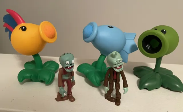 PLANTS VS ZOMBIES Toys Peashooter Zombie Action Figure lot $24.95 ...
