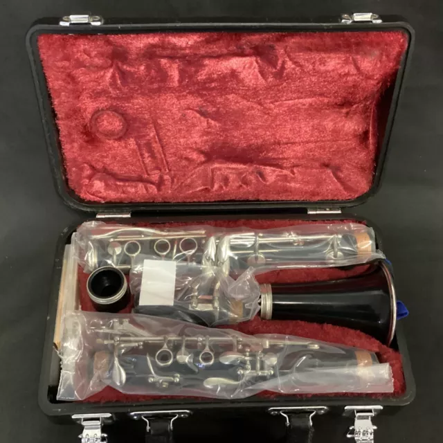 Yamaha C100 Clarinet In Hard Carry Case (1E) MO#8760