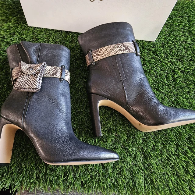 JESSICA SIMPSON WOMEN S brynne bootie Black High Block Heel Pocket