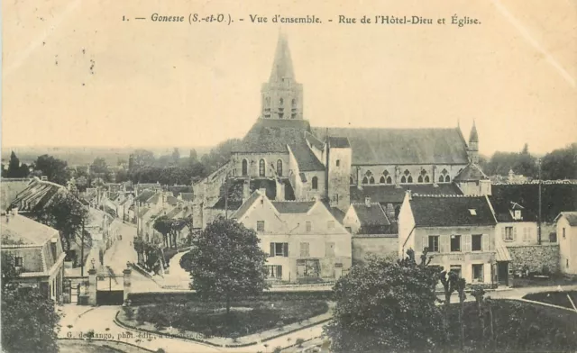 95 Gonesse Vue D'ensemble Rue De L'hotel -Dieu Et Eglise - Endommagee En Bas