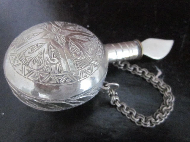Boite Khol ancienne en argent