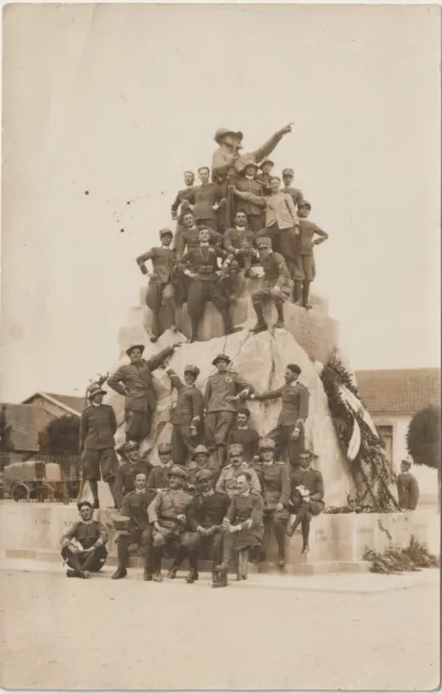 Belluno - Monumento Ai Caduti Del 7°Alpini E Caserma Tommaso Salsa - Fotografica