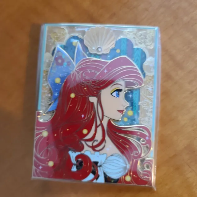 DBG Disney Fantasy Pin designsbygenn Ariel Little Mermaid Blue w/ Shell Pin LE