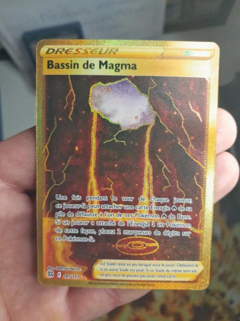 Coffret Pokémon Bassin De Magma 185/172 – Dresseur Secrète Gold, 10 Cartes Françaises, Épée Et Bouclier