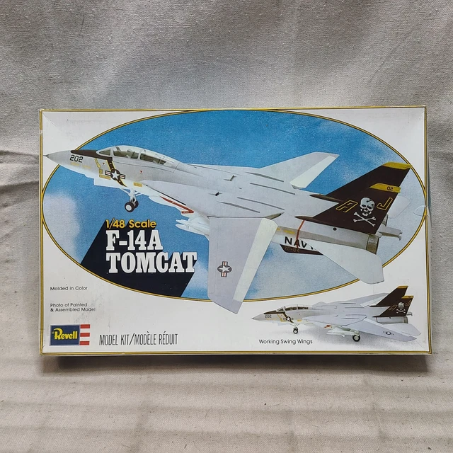 Tamiya 1/48 Scale Detailed Plastic Model Kit Grumman F-14A Tomcat