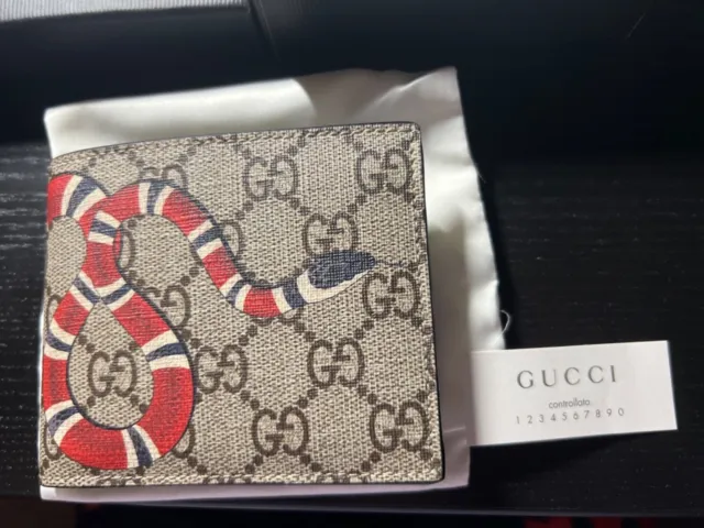 Gucci Kingsnake Print GG Supreme Bifold Wallet