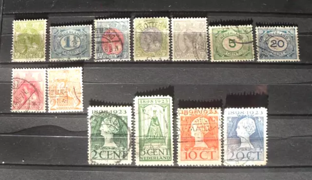 13 timbres Oblitéré - Année 1901 à 1923 - Pays-Bas - Lot sans double - N55356