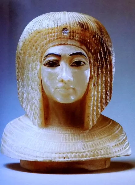 Sculpture d'art royale femme égyptienne Amarna sculpteur Akhenaton Néfertiti thoutmosis 2