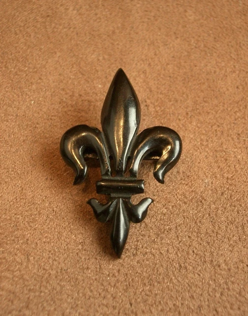 Broche Fleur De Lys D’après Le Patrimoine Royal – Côté Musées