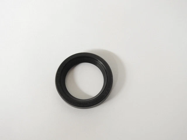 Joint D'arbre Tournant 21 X 37 X 7 Simple Lèvre Extérieur Caoutchouc