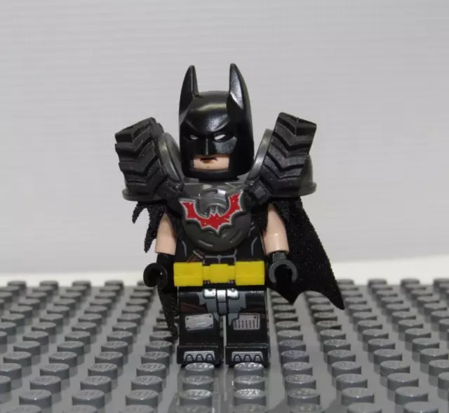 Lego Batman 70836 Battle Ready Tire Armor The LEGO Movie 2 Minifigure