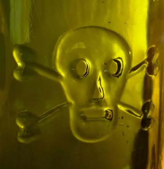 RARE CRUDE olive green ☠ POISON ☠ KH 85 500ML SKULL BOTTLE GIFT GIFTFLASCHE WW