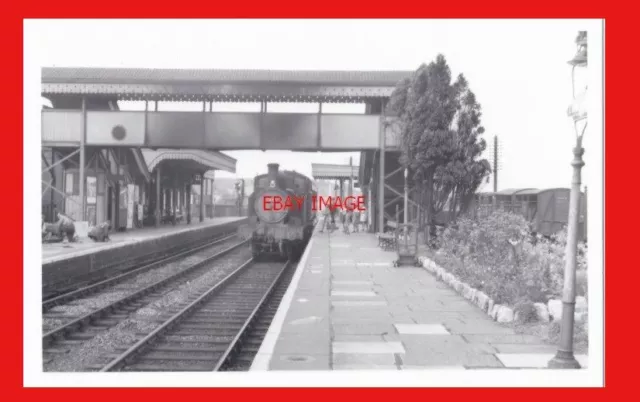 Photo  Ledbury Railway Station Gwr Colwall To Dymock And Ashperton Line