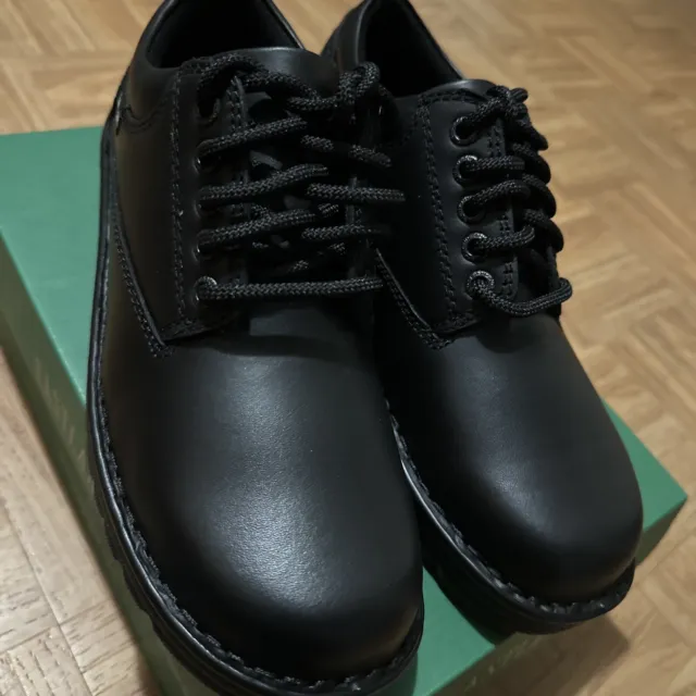 Women’s Eastland Black Leather Shoes Size 9