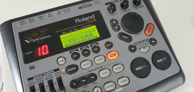 Roland TD-8 Drum Brain Sound Modul für V-Drums + Netzkabel und Handbücher