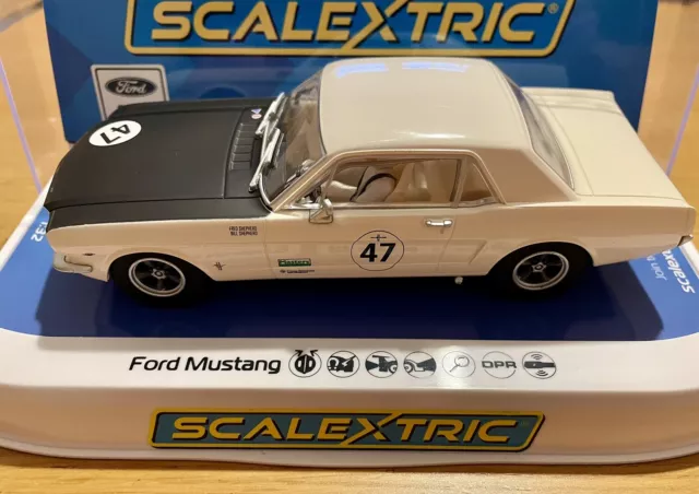 NEW Scalextric C4353 Ford Mustang #47 Goodwood Revival Car