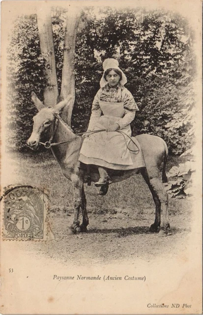 Carte Postale Ancienne – Coiffe Et Costume Paysanne Normande – France 1900