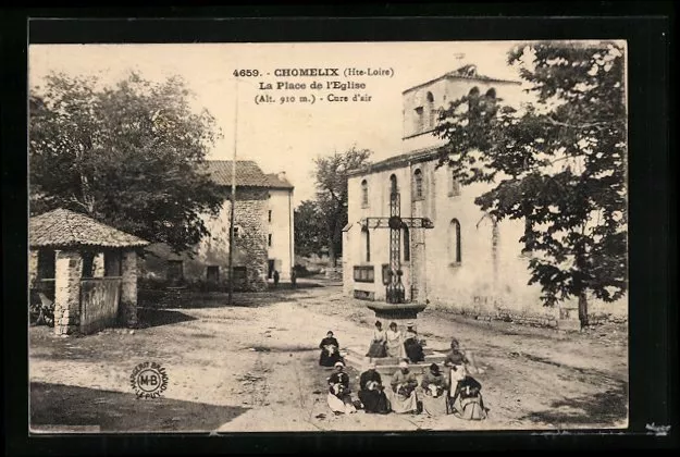 CPA Chomelix, La Place de l´Eglise 1925