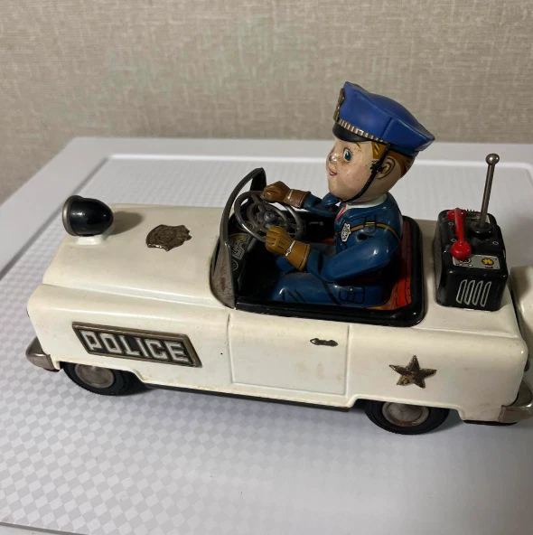 Jouet Ancien NOMURA/Police Car Stick Shift/jouet tôle ancien/old toy