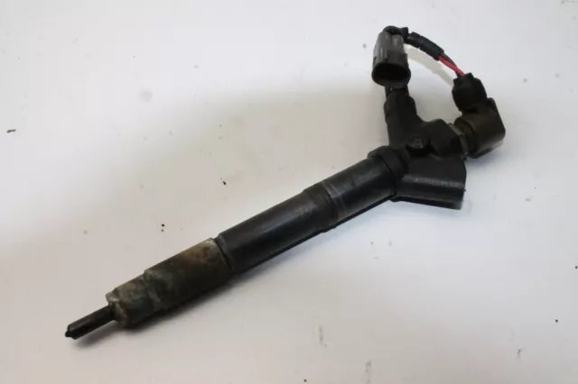 TOYOTA COROLLA Verso AR10 Fuel Injector 23670-0R040 2.2 130kw Diesel 2007