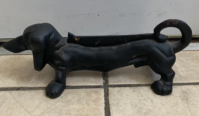 Cast Iron Dog Puppy DACHSHUND Weiner dog Boot Scraper  Door Stop