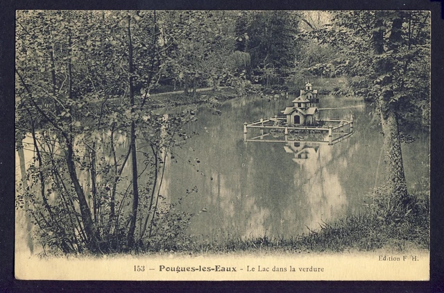 cpa Burgundy POUGUES les EAUX (Nièvre) The LAC in the GREENERY House Nids