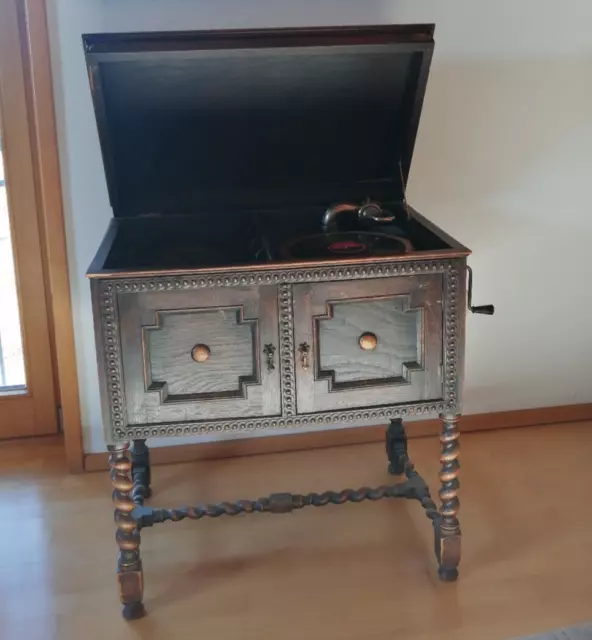 Antikes Grammophon mit Schrank 20er Jahre funktionsfähig ca. 100 Platten
