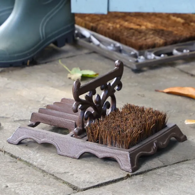 Garden Combined Boot Brush and Scraper Welly Mud Cleaner Cast Iron Outdoor