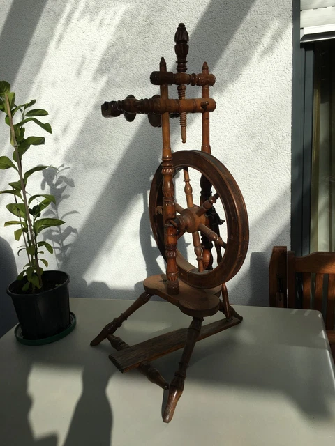 altes Spinnrad
