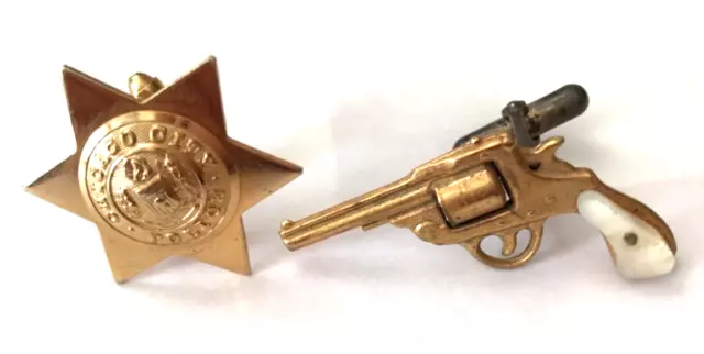 Vintage Chicago Police Cufflinks Star and Pistol Vintage Chicago Police Cufflinks Star and Pistol
