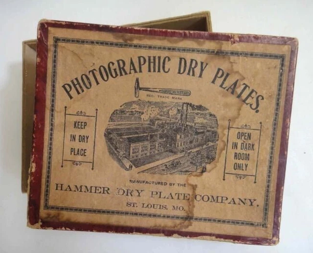 amtique victorian PHOTOGRAPHIC DRY PLATES BOX hammer
