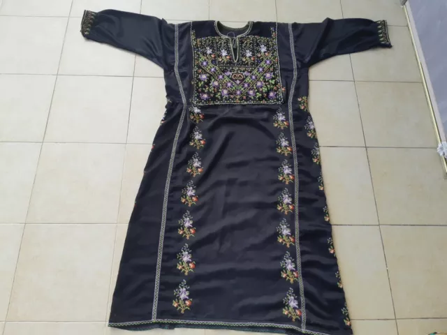 Vintage Traditional Palestine Palestinian Hand Embroidery Dress Old Ethnic