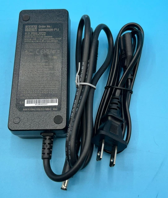 Mean Well Gsm40A05-P1J Ac/Dc Switching Adapter 100-240Vac, 5Vdc 5A 25W