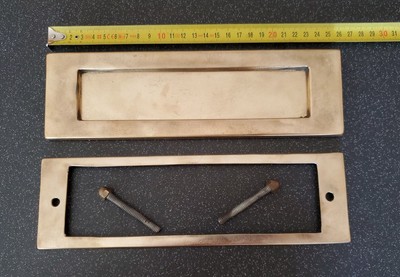 Trappe de Porte d'entrée de Boite aux Lettres à clapet en laiton longueur 25.3cm