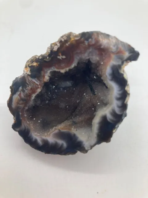 Geode Brasilien halbe Mandel 5,5/4/4,5cm