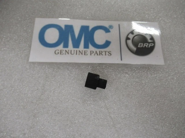 Y36 Evinrude Johnson OMC 510289 0510289 Ignition Coil Grommet OEM New Boat Parts