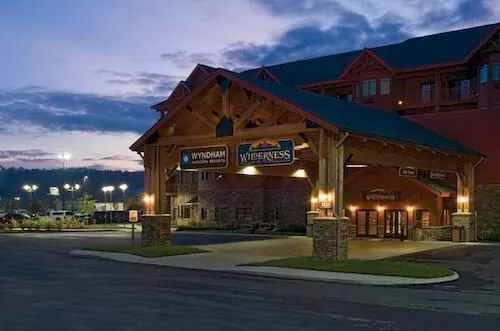 Sevierville, TN,Wyndham Great Smokies Lodge, 1 Bedroom Del, 20-23 May   ENDS 5/5