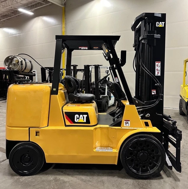 2014 Caterpillar Gc70K 15500 Lb Lp Gas Forklift Cushion 104/121" 2 Stage Mast