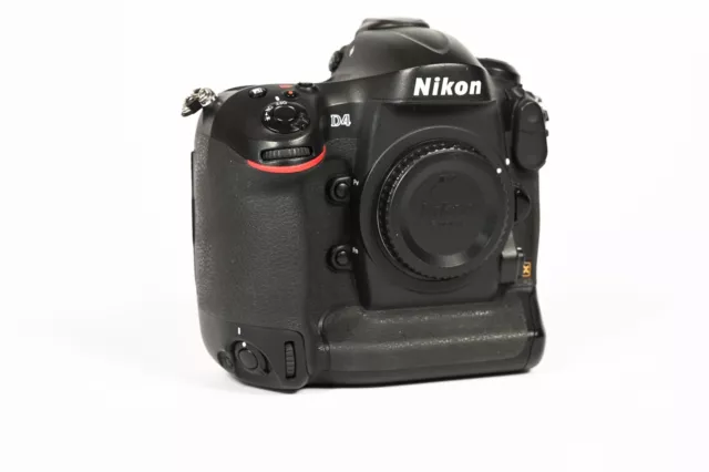 Nikon D4 16,2 Mp Appareil Photo Reflex Numérique (Boîtier Nu) 64 K Déclanchement