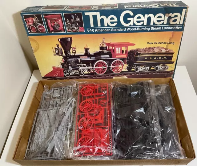 MPC The General American Steam Train 1:25 Scale Museum Quality Plastic Model Kit