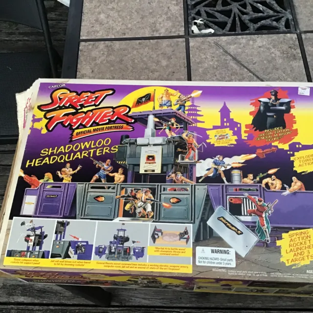 Street Fighter 2 Shadowloo Headquarters Vintage Hasbro 1993 Open Box Playset