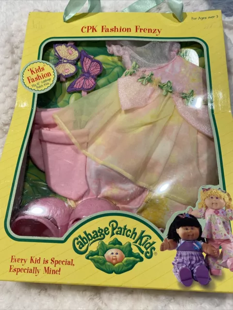 Cabbage Patch Kids Play Along Doll Dress, Shoes, Socks, Butterfly Bows Nib