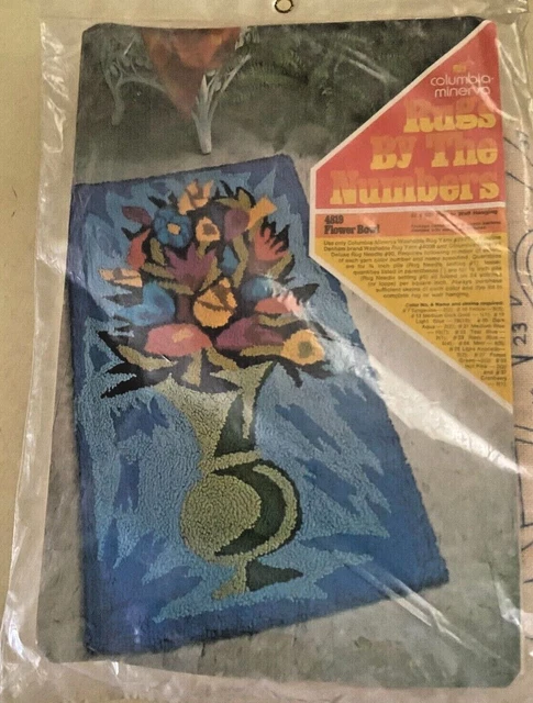 1970 Alfombra de colección Columbia Minerva 27x50 por los números 4819 flor sin hilo nueva antigua