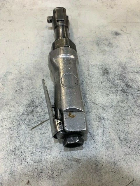 Pneumatic Air Ratchet 3/8" 4