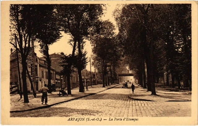 CPA ARPAJON La Porte d'Etampes (1354263)