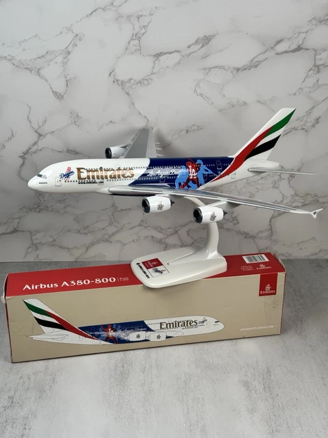 Maquette SOCATEC Airbus A380-800 Sabena Flight Academy - 1/250 - Plastique
