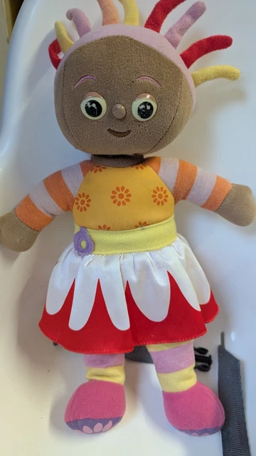 IN THE NIGHT Garden Upsy Daisy Hasbro Battery Operated Rag Doll £6.79 ...
